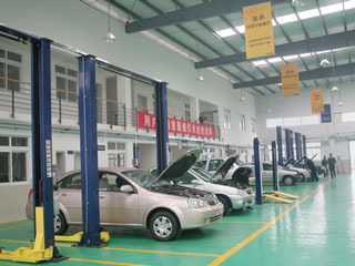 廣州市駿威汽車貿(mào)易有限公司簡介 專業(yè)汽車服務，匠心鑄就信賴